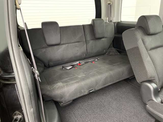 ホンダ ステップワゴン スパーダ Z HDDナビED 兵庫県 2011(平23)年 7.6万km プレミアムブラキッシュパール ・純正ナビ（TV・DVD・USB）/・ステアリングスイッチ/・両側パワースライドドア/・ビルトインETC/・バックカメラ/・スマートキー/・純正フロアマット/・ドアバイザー/・HIDライト/・オートライト/・フォグランプ/・パドルシフト/・電動格納ミラー/・社外16インチアルミホイール