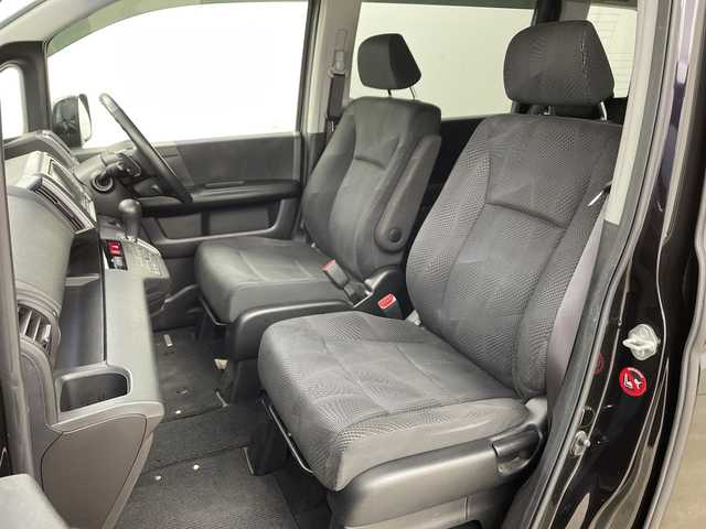 ホンダ ステップワゴン スパーダ Z HDDナビED 兵庫県 2011(平23)年 7.6万km プレミアムブラキッシュパール ・純正ナビ（TV・DVD・USB）/・ステアリングスイッチ/・両側パワースライドドア/・ビルトインETC/・バックカメラ/・スマートキー/・純正フロアマット/・ドアバイザー/・HIDライト/・オートライト/・フォグランプ/・パドルシフト/・電動格納ミラー/・社外16インチアルミホイール