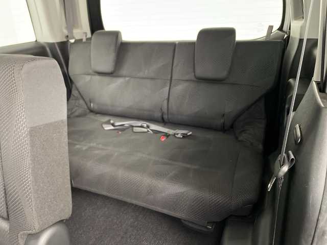 ホンダ ステップワゴン スパーダ Z HDDナビED 兵庫県 2011(平23)年 7.6万km プレミアムブラキッシュパール ・純正ナビ（TV・DVD・USB）/・ステアリングスイッチ/・両側パワースライドドア/・ビルトインETC/・バックカメラ/・スマートキー/・純正フロアマット/・ドアバイザー/・HIDライト/・オートライト/・フォグランプ/・パドルシフト/・電動格納ミラー/・社外16インチアルミホイール