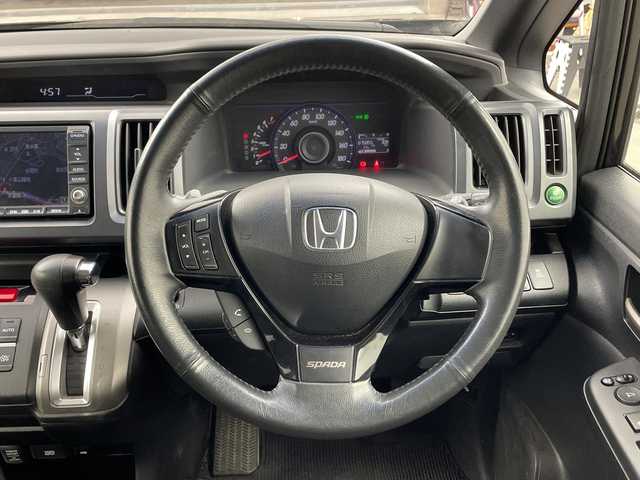 ホンダ ステップワゴン スパーダ Z HDDナビED 兵庫県 2011(平23)年 7.6万km プレミアムブラキッシュパール ・純正ナビ（TV・DVD・USB）/・ステアリングスイッチ/・両側パワースライドドア/・ビルトインETC/・バックカメラ/・スマートキー/・純正フロアマット/・ドアバイザー/・HIDライト/・オートライト/・フォグランプ/・パドルシフト/・電動格納ミラー/・社外16インチアルミホイール