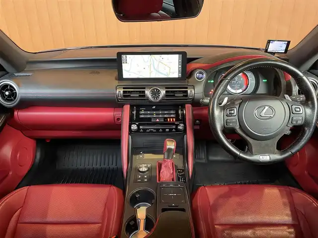 レクサス ＩＳ 300h Fスポーツ 愛知県 2020(令2)年 3.8万km ソニッククロム THINKDESIGNデモカー/THINKDESIGNレザーインテリア/シフトブーツ/シフトノ/ ニーパッド/アームレスト/メーターフード/メータークラスター/純正ナビ/フルセグTV/360度カメラ/サンルーフ/赤革/オレンジキャリパー