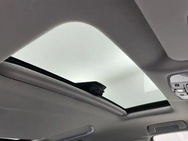 トヨタ アルファード S Cパッケージ 富山県 2022(令4)年 2.2万km ブラック 純正ナビ（AM/FM/BT/USB/フルセグ）/バックカメラ/サンルーフ/モデリスタエアロ/ETC/両側パワースライドドア/パワーバックドア/オートホールド付電子パーキング/レザーシート/D/N席パワーシート/D席メモリシート/シートヒーター/エアシート/衝突被害軽減システム/レーダークルーズコントロール/レーンキープアシスト/コーナーセンサー/横滑り防止装置/純正アルミホイール/純正フロアマット/オートLEDライト/シーケンシャルウィンカー/ハンドルヒーター/ウッドコンビステアリング/ステアリングスイッチ/スマートキー/スペアキー