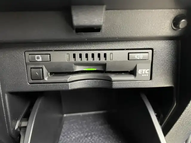 トヨタ アルファード S Cパッケージ 富山県 2022(令4)年 2.2万km ブラック 純正ナビ（AM/FM/BT/USB/フルセグ）/バックカメラ/サンルーフ/モデリスタエアロ/ETC/両側パワースライドドア/パワーバックドア/オートホールド付電子パーキング/レザーシート/D/N席パワーシート/D席メモリシート/シートヒーター/エアシート/衝突被害軽減システム/レーダークルーズコントロール/レーンキープアシスト/コーナーセンサー/横滑り防止装置/純正アルミホイール/純正フロアマット/オートLEDライト/シーケンシャルウィンカー/ハンドルヒーター/ウッドコンビステアリング/ステアリングスイッチ/スマートキー/スペアキー