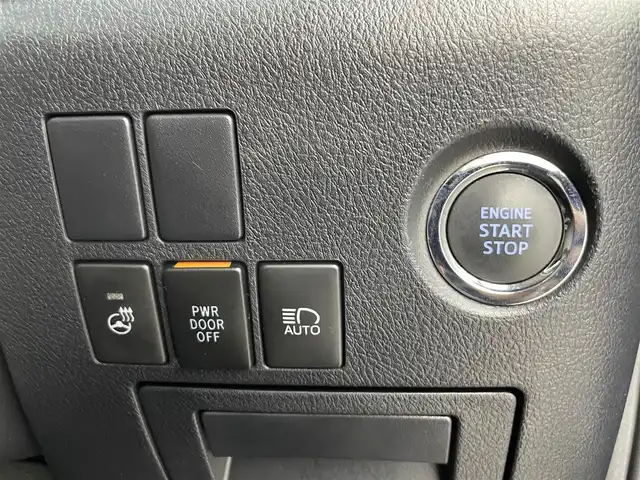 トヨタ アルファード S Cパッケージ 富山県 2022(令4)年 2.2万km ブラック 純正ナビ（AM/FM/BT/USB/フルセグ）/バックカメラ/サンルーフ/モデリスタエアロ/ETC/両側パワースライドドア/パワーバックドア/オートホールド付電子パーキング/レザーシート/D/N席パワーシート/D席メモリシート/シートヒーター/エアシート/衝突被害軽減システム/レーダークルーズコントロール/レーンキープアシスト/コーナーセンサー/横滑り防止装置/純正アルミホイール/純正フロアマット/オートLEDライト/シーケンシャルウィンカー/ハンドルヒーター/ウッドコンビステアリング/ステアリングスイッチ/スマートキー/スペアキー