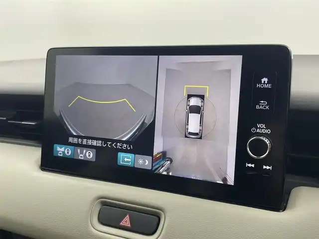 ホンダ ヴェゼル ハイブリッド e:HEV PLaY 福井県 2021(令3)年 4.9万km サンドカーキパール 純正9インチワイドナビゲーション/Honda SENSING/・衝突軽減ブレーキ/・先行者発進お知らせ機能/・レーンキープアシスト/・標識認識機能/・アダプティブクルーズコントロール/ブラインドスポットインフォメーション/後退出庫サポート/ETC2.0車載器/置くだけ充電/ヒーテッドドアミラー/熱線入りフロントウインドウ/運転席助手席シートヒーター/ハンズフリーアクセスパワーテールゲート/LEDシーケンシャルターンシグナルランプ/マルチビューカメラシステム＋プレミアムオーディオ/パノラマルーフ/コンビシート(PLaY専用)/18インチアルミホイール/保証書