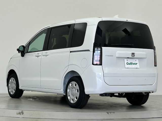ホンダ フリード AIR 宮城県 2025(令7)年 0.1万km未満 プラチナホワイトパール 登録済未使用車/純正ナビ/(AM/FM/TV/BT/AppleCarPlay/AndoroidAuto)/4WD/フルセグTV/バックカメラ/ワンオーナー/両側パワースライドドア/寒冷地仕様/レーダークルーズコントロール/レーンキープアシスト/衝突被害軽減システム/コーナーセンサー/ステアリングスイッチ/プッシュスタート/スマートキー/スペアキー/3列シート/ウォークスルー/オートライト/オートマチックハイビーム/SOSスイッチ
