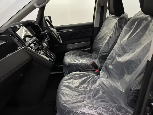 三菱 デリカＤ：５ ブラックエディション 新潟県 2025(令7)年 0.1万km未満 グレーⅡ ４WD/e-Assist/登録未使用車/禁煙車/アルパインD:5専用11インチメモリナビ/　　CD/DVD/AM/FM/フルセグ/BT/USB/HDMI/　　applecarplay/androidauto/アラウンドビューモニター/両側パワースライドドア/パワーバックドア/レーダークルーズコントロール/LEDオートライト/オートマチックハイビーム/運転席パワーシート/前席シートヒーター/レザーシート/純正18インチアルミホイール付/アイドリングストップ/ステアリングスイッチ/ステアリングヒーター/パドルシフト/電動パーキングブレーキ/オートブレーキホールド/AC100V充電/スペアキー/スマートキー