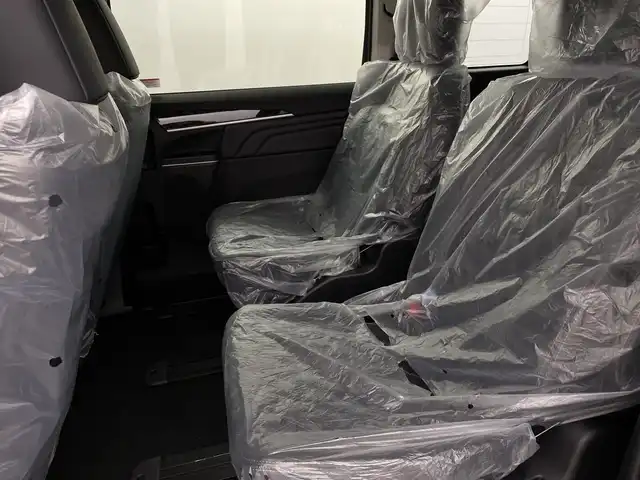 三菱 デリカＤ：５ ブラックエディション 新潟県 2025(令7)年 0.1万km未満 グレーⅡ ４WD/e-Assist/登録未使用車/禁煙車/アルパインD:5専用11インチメモリナビ/　　CD/DVD/AM/FM/フルセグ/BT/USB/HDMI/　　applecarplay/androidauto/アラウンドビューモニター/両側パワースライドドア/パワーバックドア/レーダークルーズコントロール/LEDオートライト/オートマチックハイビーム/運転席パワーシート/前席シートヒーター/レザーシート/純正18インチアルミホイール付/アイドリングストップ/ステアリングスイッチ/ステアリングヒーター/パドルシフト/電動パーキングブレーキ/オートブレーキホールド/AC100V充電/スペアキー/スマートキー