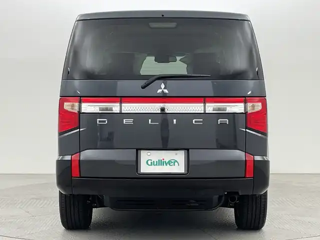 三菱 デリカＤ：５ ブラックエディション 新潟県 2025(令7)年 0.1万km未満 グレーⅡ ４WD/e-Assist/登録未使用車/禁煙車/アルパインD:5専用11インチメモリナビ/　　CD/DVD/AM/FM/フルセグ/BT/USB/HDMI/　　applecarplay/androidauto/アラウンドビューモニター/両側パワースライドドア/パワーバックドア/レーダークルーズコントロール/LEDオートライト/オートマチックハイビーム/運転席パワーシート/前席シートヒーター/レザーシート/純正18インチアルミホイール付/アイドリングストップ/ステアリングスイッチ/ステアリングヒーター/パドルシフト/電動パーキングブレーキ/オートブレーキホールド/AC100V充電/スペアキー/スマートキー