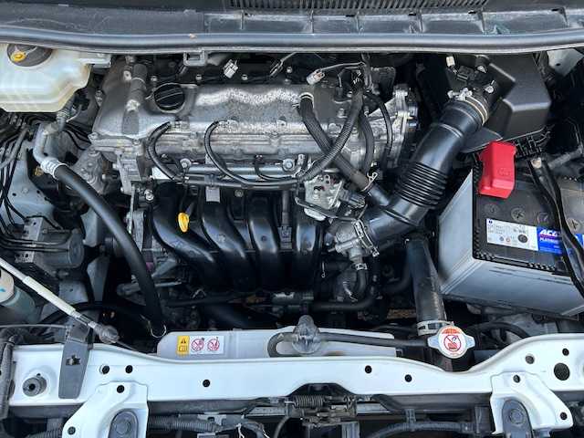 トヨタ ヴォクシー ZS 煌 道東・釧路十勝 2018(平30)年 6.5万km ホワイトパールクリスタルシャイン ４WD/純正10インチSDナビ/(NSZN-Z66T)/CD/DVD/BT/MSV/フルセグTV/バックカメラ/クルーズコントロール/純正ドライブレコーダー/両側パワースライドドア/LEDヘッドライト/オートライト/オートマチックハイビーム/ETC/衝突軽減ブレーキ/デアイサー /純正エンジンスターター