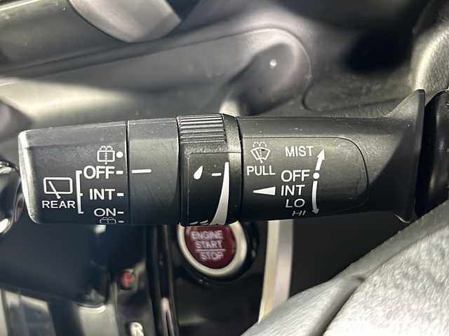 ホンダ Ｎ ＢＯＸ カスタム G Lパッケージ 沖縄県 2016(平28)年 4.9万km プレミアムディープロッソパール 県外仕入れ/禁煙車/片側パワースライドドア/純正ディスプレイオーディオ/（ワンセグTV/CD/USB）/ステアリングスィッチ/ビルドインETC/オートリトラミラー/アイドリングスイッチ/オートライト/前方ドライブレコーダー/スマートキー/横すべり防止装置/ドアバイザー/フロアマット