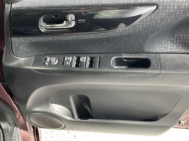 ホンダ Ｎ ＢＯＸ カスタム G Lパッケージ 沖縄県 2016(平28)年 4.9万km プレミアムディープロッソパール 県外仕入れ/禁煙車/片側パワースライドドア/純正ディスプレイオーディオ/（ワンセグTV/CD/USB）/ステアリングスィッチ/ビルドインETC/オートリトラミラー/アイドリングスイッチ/オートライト/前方ドライブレコーダー/スマートキー/横すべり防止装置/ドアバイザー/フロアマット