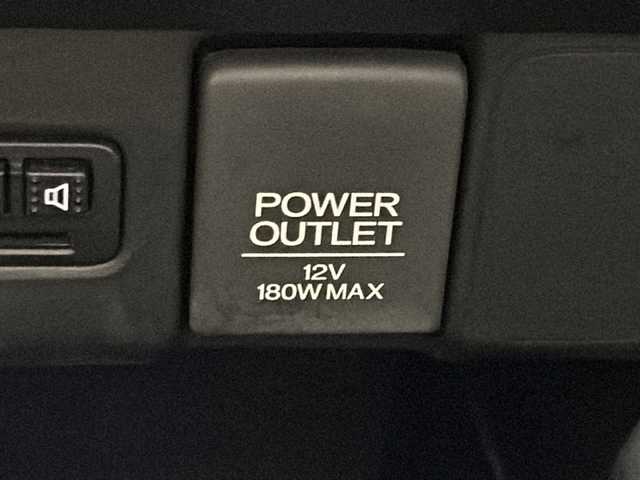 ホンダ Ｎ ＢＯＸ カスタム G Lパッケージ 沖縄県 2016(平28)年 4.9万km プレミアムディープロッソパール 県外仕入れ/禁煙車/片側パワースライドドア/純正ディスプレイオーディオ/（ワンセグTV/CD/USB）/ステアリングスィッチ/ビルドインETC/オートリトラミラー/アイドリングスイッチ/オートライト/前方ドライブレコーダー/スマートキー/横すべり防止装置/ドアバイザー/フロアマット