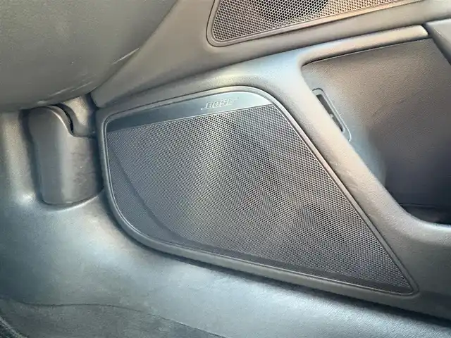 アウディ Ａ６ 2．8 FSI クワトロ Sライン 石川県 2013(平25)年 7万km アイビスホワイト BOSE/純正HDDナビ/4WD/衝突軽減/コーナーセンサー/ドライブレコーダー/アダプティブクルーズコントロール/横滑り防止装置/バックカメラ/電動パーキングブレーキ/電動リアゲート/ETC/メモリー付きパワーシート/運転席・助手席シートヒーター/ミラーヒーター/（AM/FM/CD/DVD/フルセグTV/Bluetooth）/LEDヘッドライト