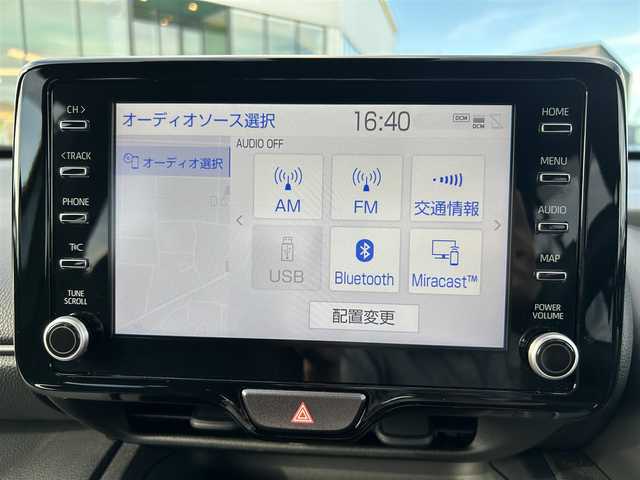トヨタ ヤリスクロス GRスポーツ 茨城県 2023(令5)年 1万km プラチナホワイトパールマイカ 純正ナビ（Bluetooth接続・AM・FM・USB・Miracast）/全方位カメラ・バックカメラ・フロントカメラ/ETC/純正フロアマット/前後ドライブレコーダー/専用スポーティシート（ハーフレザー）/純正18インチアルミホイール/社外スタッドレスタイヤ4本付/スマートキー/レーンキープアシスト/横滑り防止装置/盗難防止装置/オートマチックハイビーム/衝突被害軽減システム