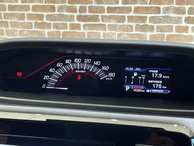 スズキ ソリオ バンディット HV MV 岩手県 2022(令4)年 2万km メロウディープレッドパール/ブラック ワンオーナー/４WD/衝突被害軽減システム/片側パワースライドドア/全方位モニター/横滑り防止装置/アイドリングストップ/クルーズコントロール/フルセグTV/コーナーセンサー/レーンアシスト/シートヒーター/純正ナビ/純正アルミホイール１５インチ/純正LEDヘッドライト/オートライト/オートマチックハイビーム