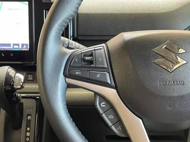 スズキ ソリオ バンディット HV MV 岩手県 2022(令4)年 2万km メロウディープレッドパール/ブラック ワンオーナー/４WD/衝突被害軽減システム/片側パワースライドドア/全方位モニター/横滑り防止装置/アイドリングストップ/クルーズコントロール/フルセグTV/コーナーセンサー/レーンアシスト/シートヒーター/純正ナビ/純正アルミホイール１５インチ/純正LEDヘッドライト/オートライト/オートマチックハイビーム