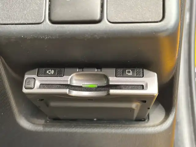 トヨタ アクア S 栃木県 2012(平24)年 5.6万km イエロー ワンオーナー/純正ナビ(NSCN-W68)/(ワンセグTV・CD)/前後ドライブレコーダー/ドアバイザー/ライトレベライザー/ETC/スマートキー/オートエアコン/純正フロアマット/ハロゲンヘッドライト/保証書