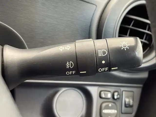 トヨタ アクア S 栃木県 2012(平24)年 5.6万km イエロー ワンオーナー/純正ナビ(NSCN-W68)/(ワンセグTV・CD)/前後ドライブレコーダー/ドアバイザー/ライトレベライザー/ETC/スマートキー/オートエアコン/純正フロアマット/ハロゲンヘッドライト/保証書