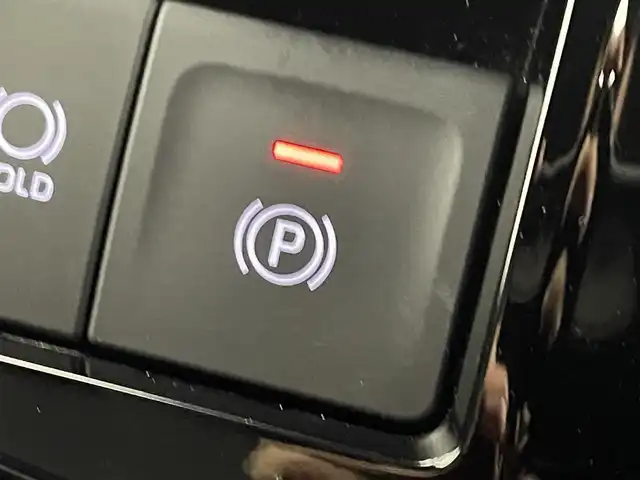 ダイハツ タント カスタム X 群馬県 2025(令7)年 0.3万km ブラックマイカメタリック 純正ディスプレイオーディオ/バックカメラ/衝突軽減ブレーキ/アイドリングストップ/電動格納ミラー/スマートキー/両側パワースライドドア/クリアランスソナー/LEDオートライト/シートヒーター/ハーフレザーシート/純正フロアマット/純正アルミホイール/横滑り防止装置/盗難防止装置