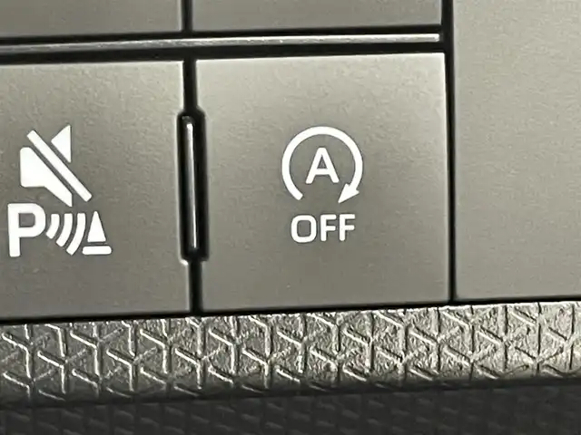 ダイハツ タント カスタム X 群馬県 2025(令7)年 0.3万km ブラックマイカメタリック 純正ディスプレイオーディオ/バックカメラ/衝突軽減ブレーキ/アイドリングストップ/電動格納ミラー/スマートキー/両側パワースライドドア/クリアランスソナー/LEDオートライト/シートヒーター/ハーフレザーシート/純正フロアマット/純正アルミホイール/横滑り防止装置/盗難防止装置