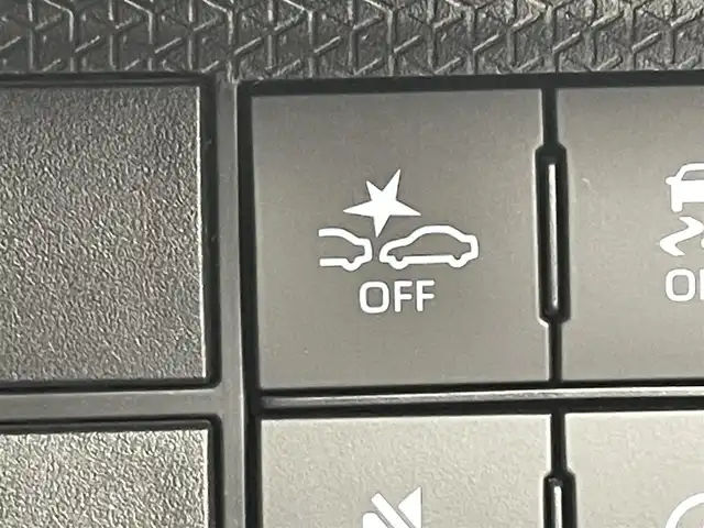 ダイハツ タント カスタム X 群馬県 2025(令7)年 0.3万km ブラックマイカメタリック 純正ディスプレイオーディオ/バックカメラ/衝突軽減ブレーキ/アイドリングストップ/電動格納ミラー/スマートキー/両側パワースライドドア/クリアランスソナー/LEDオートライト/シートヒーター/ハーフレザーシート/純正フロアマット/純正アルミホイール/横滑り防止装置/盗難防止装置