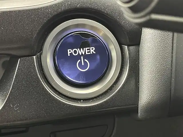 レクサス ＵＸ 200 バージョンC 埼玉県 2020(令2)年 3.6万km ソニックチタニウム メーカーナビ　バックカメラ　ビルトインＥＴＣ２．０　ドライブレコーダー　セーフティシステムプラス　レーダークルーズコントロール　メモリシート　ステアリングヒーター　シートヒーター　オートハイビーム