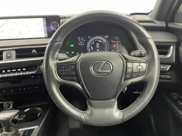 レクサス ＵＸ 200 バージョンC 埼玉県 2020(令2)年 3.6万km ソニックチタニウム メーカーナビ　バックカメラ　ビルトインＥＴＣ２．０　ドライブレコーダー　セーフティシステムプラス　レーダークルーズコントロール　メモリシート　ステアリングヒーター　シートヒーター　オートハイビーム