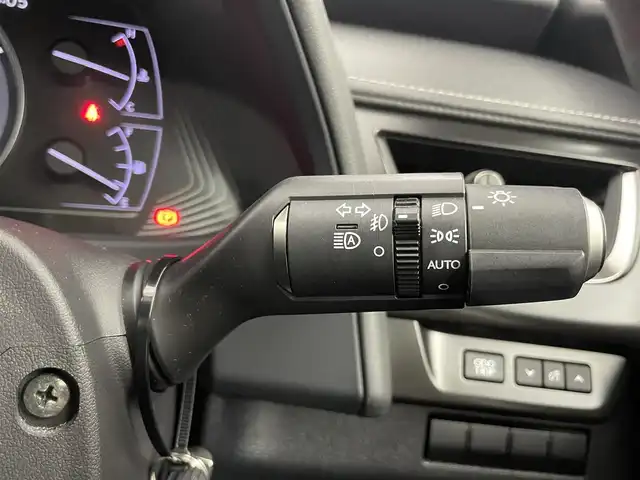 レクサス ＵＸ 200 バージョンC 埼玉県 2020(令2)年 3.6万km ソニックチタニウム メーカーナビ　バックカメラ　ビルトインＥＴＣ２．０　ドライブレコーダー　セーフティシステムプラス　レーダークルーズコントロール　メモリシート　ステアリングヒーター　シートヒーター　オートハイビーム