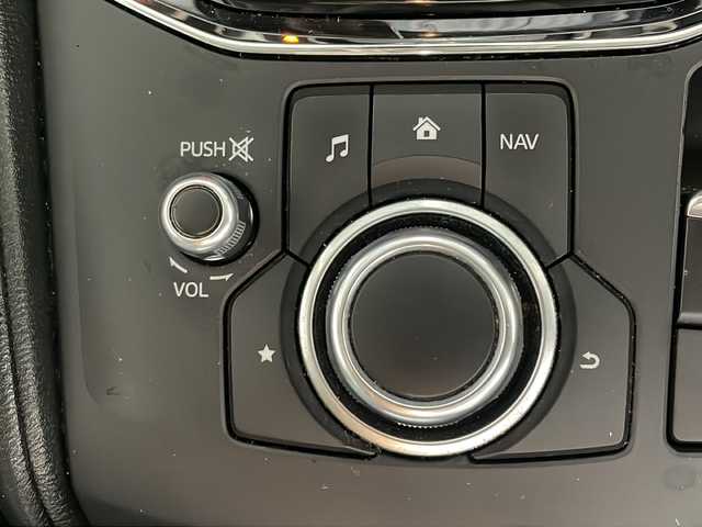 マツダ ＣＸ－５ XD プロアクティブ 沖縄県 2018(平30)年 7.6万km ジェットブラックマイカ 禁煙車　/純正ナビ　/（フルセグＴＶ　ＣＤ　ＤＶＤ　Ｂｌｕｅｔｏｏｔｈ）/全方位カメラ　/コーナーセンサー　/純正アルミホイール　/電動パーキングブレーキ　/衝突被害軽減ブレーキ/ブラインドスポットモニター　/レーンキープアシスト/アダプティブクルーズコントロール/ヘッドアップディスプレイ/ステアリングスイッチ/LEDヘッドライト