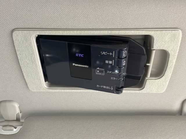 マツダ ＣＸ－５ XD プロアクティブ 沖縄県 2018(平30)年 7.6万km ジェットブラックマイカ 禁煙車　/純正ナビ　/（フルセグＴＶ　ＣＤ　ＤＶＤ　Ｂｌｕｅｔｏｏｔｈ）/全方位カメラ　/コーナーセンサー　/純正アルミホイール　/電動パーキングブレーキ　/衝突被害軽減ブレーキ/ブラインドスポットモニター　/レーンキープアシスト/アダプティブクルーズコントロール/ヘッドアップディスプレイ/ステアリングスイッチ/LEDヘッドライト