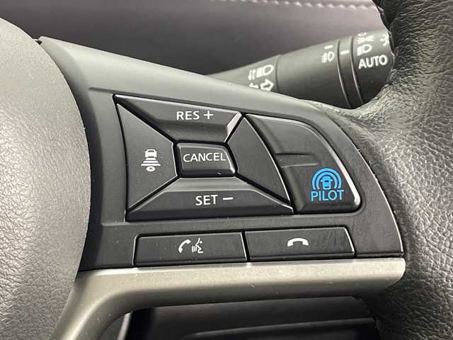 日産 セレナ e－パワー ハイウェイスター V 愛知県 2020(令2)年 4.9万km アズライトブルー プロパイロット/ナビ/・Bluetooth/・CD/DVD/・フルセグテレビ/・SD音楽録音/全方位モニター/フリップダウンモニター/衝突軽減ブレーキ/レーンキープアシスト/オートマチックハイビーム/前後コーナーセンサー/レーダークルーズコントロール/LEDヘッドライト