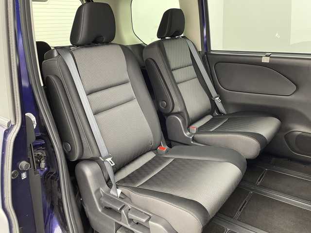 日産 セレナ e－パワー ハイウェイスター V 愛知県 2020(令2)年 4.9万km アズライトブルー プロパイロット/ナビ/・Bluetooth/・CD/DVD/・フルセグテレビ/・SD音楽録音/全方位モニター/フリップダウンモニター/衝突軽減ブレーキ/レーンキープアシスト/オートマチックハイビーム/前後コーナーセンサー/レーダークルーズコントロール/LEDヘッドライト