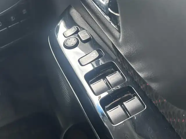 スズキ スペーシア カスタム XS ターボ 静岡県 2016(平28)年 4.1万km クリスタルホワイトP 純正8型ナビ/フルセグTV/Bluetooth/CD/DVD/ETC/シートヒーターD席/オートライト/ドラレコ/キセノンヘッドライト/エアバッグ/純正15AW