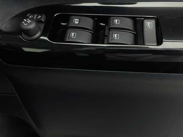 ダイハツ ムーヴ キャンバス G ブラックインテリア リミテッド SAⅢ 宮崎県 2020(令2)年 3万km スムースグレーマイカメタリック/プラムブラウンクリスタルマイカ 2トーン 禁煙車/衝突被害軽減ブレーキ/社外ナビTV/（ケンウッド/MDV-D307BT/CD/Bluetooth/AUX/FMAM/ワンセグTV)/社外ドライブレコーダー/社外ETC/純正LEDオートライト/純正LEDフォグ/純正セキュリティアラーム/純正フロアマット/両側電動スライドドア/オートマチックハイビーム/クリアランスソナー/エコアイドル/オートエアコン/オート電動格納ミラー/本革巻ハンドル/スマートキー/プッシュエンジンスタート/スペアキー/取扱い説明書