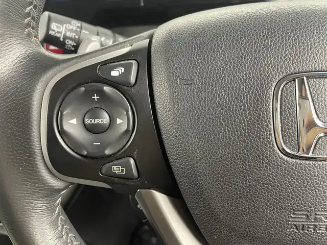 ホンダ ステップワゴン スパーダ ホンダセンシング 埼玉県 2018(平30)年 5万km プレミアムスパークルブラックパール 純正９型ナビ　１１．６型フリップダウンモニター　バックカメラ　両側パワースライドドア　ビルトインＥＴＣ　ＬＥＤヘッドライト　フルセグ　Ｂｌｕｅｔｏｏｔｈ　ウォークスルー　ＭＴモード付　衝突軽減