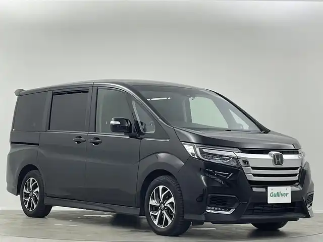 ホンダ ステップワゴン スパーダ ホンダセンシング 埼玉県 2018(平30)年 5万km プレミアムスパークルブラックパール 純正９型ナビ　１１．６型フリップダウンモニター　バックカメラ　両側パワースライドドア　ビルトインＥＴＣ　ＬＥＤヘッドライト　フルセグ　Ｂｌｕｅｔｏｏｔｈ　ウォークスルー　ＭＴモード付　衝突軽減