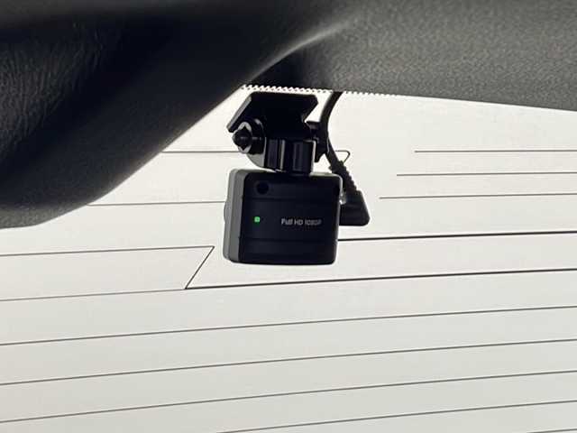 レクサス ＮＸ 350h バージョンL 愛知県 2022(令4)年 2.5万km ソニッククォーツ 純正ナビ/パノラミックビューモニター/マークレビンソン/パノラマルーフ/ルーフレール/デジタルインナーミラー/ワイヤレス充電/純正20インチアルミホイール/ETC2.0/前後ドライブレコーダー/レクサスチームメイト/アドバンストパーク/ヘッドアップディスプレイ/レザーシート/前席パワーシート/シートメモリー/前席シートヒーター+シートベンチレーション/純正フロアマット/レクサスセーフティシステム/レーンディパーチャーアラート/クリアランスソナー/パーキングサポートブレーキ/ブラインドスポットモニター/安心降車アシスト/リヤクロストラフィックアラート/リヤカメラディテクション/プロアクティブドライビングアシスト/ロードサインアシスト/アダプティブクルーズコントロール/レーントレーシングアシスト/LEDヘッドライト/オートハイビーム/オートライト/フロント・リヤフォグランプ/スペアキー(スマートキー・カードキー)/保証書・取扱説明書