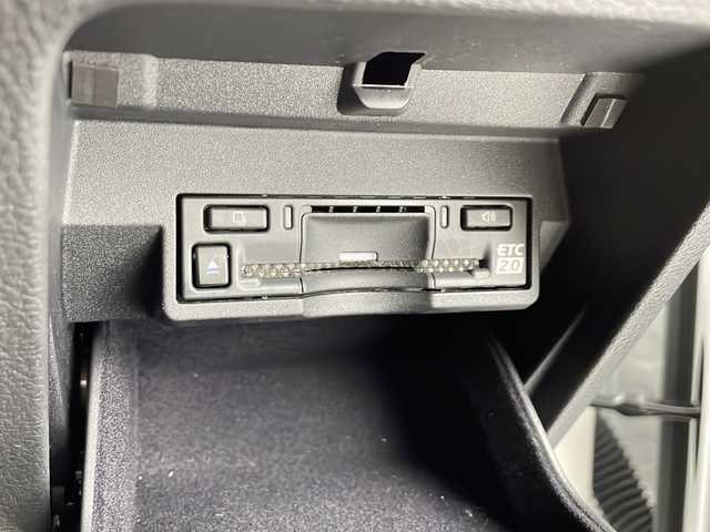 レクサス ＮＸ 350h バージョンL 愛知県 2022(令4)年 2.5万km ソニッククォーツ 純正ナビ/パノラミックビューモニター/マークレビンソン/パノラマルーフ/ルーフレール/デジタルインナーミラー/ワイヤレス充電/純正20インチアルミホイール/ETC2.0/前後ドライブレコーダー/レクサスチームメイト/アドバンストパーク/ヘッドアップディスプレイ/レザーシート/前席パワーシート/シートメモリー/前席シートヒーター+シートベンチレーション/純正フロアマット/レクサスセーフティシステム/レーンディパーチャーアラート/クリアランスソナー/パーキングサポートブレーキ/ブラインドスポットモニター/安心降車アシスト/リヤクロストラフィックアラート/リヤカメラディテクション/プロアクティブドライビングアシスト/ロードサインアシスト/アダプティブクルーズコントロール/レーントレーシングアシスト/LEDヘッドライト/オートハイビーム/オートライト/フロント・リヤフォグランプ/スペアキー(スマートキー・カードキー)/保証書・取扱説明書