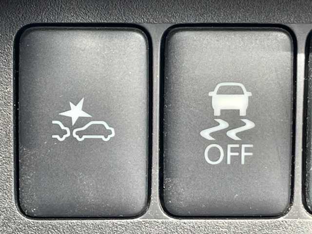 日産 ルークス ハイウェイスター X 茨城県 2020(令2)年 2万km スパークリングレッドM 純正ナビ　/-BT/TV/AM/FM/衝突軽減システム　/全方位カメラ　/電動スライドドア　/コーナーセンサー　/ＬＥＤヘッドライト　/アイドリングストップ/ドライブレコーダー　/プッシュスタート　/電動格納ミラー　/ＥＴＣ　/オートライト