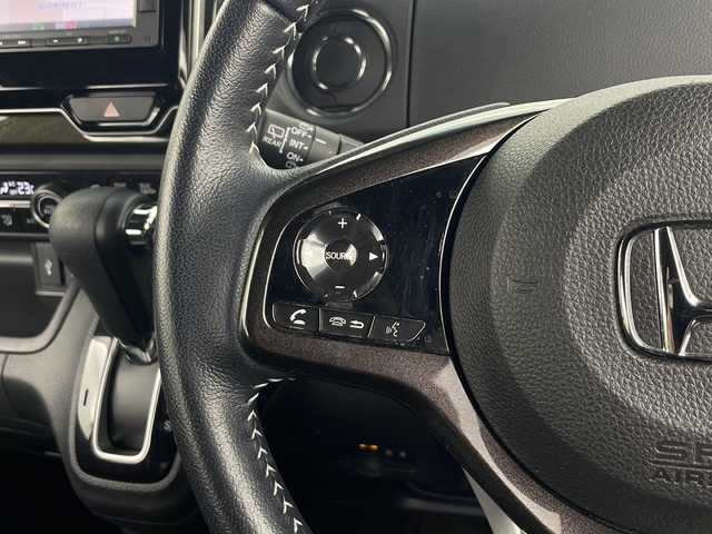 ホンダ Ｎ ＢＯＸ カスタム G L ターボ ホンダセンシング 秋田県 2019(平31)年 6.2万km プラチナホワイトパール 純正ナビ　VXM-194　/・ＣＤ、ＤＶＤ、ＳＤ/・ＢＴ/・ＵＳＢ/・ラジオ/両側パワースライドドア/前席シートヒーター/ナビ連動前後ドライブレコーダー/パドルシフト/電動格納ミラー/横滑り防止装置/車線逸脱警報装置/衝突軽減装置