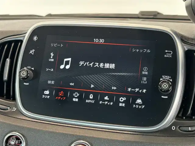 車両画像10