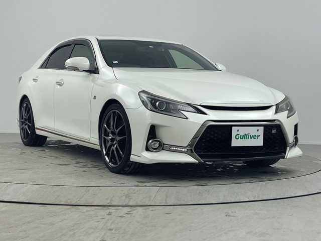 トヨタ マークＸ 250S GRスポーツ 熊本県 2018(平30)年 7.1万km ホワイトパールクリスタルシャイン 禁煙車/サンルーフ/横滑り防止装置/社外８インチナビ/CD DVD SD BT フルセグTV/バックカメラ/クルーズコントロール/HIDヘッドライト/フロントフォグランプ/ハーフレザーシート/純正19インチアルミホイール/パドルシフト/ステアリングスイッチ/ドアバイザー/ビルトインETC/純正フロアマット/スマートキー/プッシュスタート