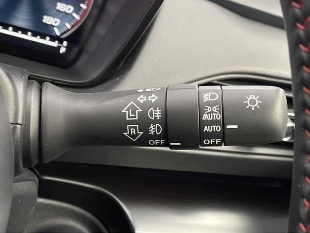 スバル レヴォーグ 1．8STIスポーツ EX 新潟県 2023(令5)年 2.9万km クリスタルブラックシリカ 11.6インチセンターインフォメーションディスプレイ/(Bluetooth.フルセグ.USB)/バック・サイドカメラ/アイサイトX/レーダークルーズコントロール/レーンキープアシスト/ブラインドスポットモニター/ドライバーモニタリングシステム/革巻きステアリング/ステアリングリモコン/LEDオートライト/フォグランプ/STiデザインレザーシート/全席シートヒーター/前席パワーシート/SOSコール/スポーツペダル/プッシュスタート/スマートキー
