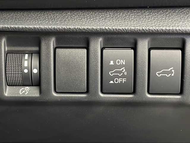 スバル レヴォーグ 1．8STIスポーツ EX 新潟県 2023(令5)年 2.9万km クリスタルブラックシリカ 11.6インチセンターインフォメーションディスプレイ/(Bluetooth.フルセグ.USB)/バック・サイドカメラ/アイサイトX/レーダークルーズコントロール/レーンキープアシスト/ブラインドスポットモニター/ドライバーモニタリングシステム/革巻きステアリング/ステアリングリモコン/LEDオートライト/フォグランプ/STiデザインレザーシート/全席シートヒーター/前席パワーシート/SOSコール/スポーツペダル/プッシュスタート/スマートキー