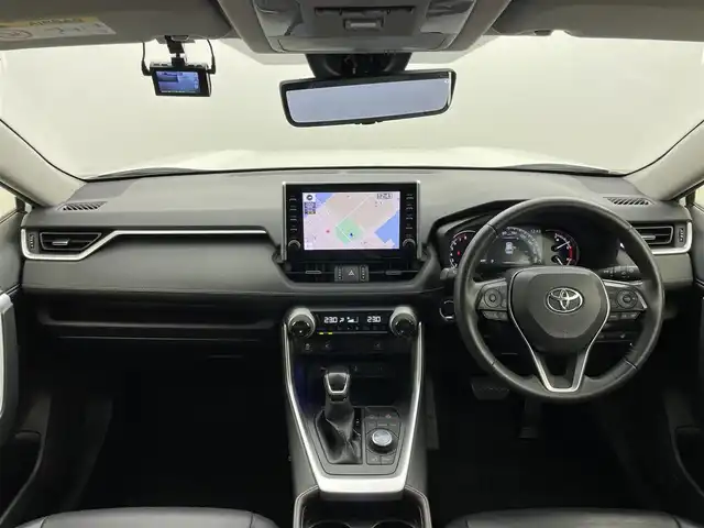 トヨタ ＲＡＶ４ G Zパッケージ 岡山県 2021(令3)年 2.8万km ホワイトパールクリスタルシャイン モデリスタエアロ/アラウンドビューモニター/レーダークルーズコントロール/合皮シート/ビルトインETC/LEDヘッドライト/オートハイビーム/フォグランプ/4WD/ダウンヒルアシスト/シートヒーター/ステアリングヒーター/デジタルインナーミラー/置くだけ充電/ドライブレコーダー/ブラインドスポットモニター/純正９インチナビ/（Bluetooth/フルセグTV/社外HDMI）/衝突軽減ブレーキシステム/USB接続/踏み間違い防止装置/コーナーセンサー