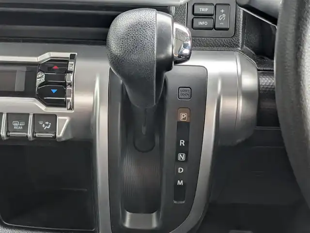 スズキ クロスビー HYBRID MX 栃木県 2018(平30)年 11.7万km ミネラルグレーM (株)IDOMが運営する【じしゃロン宇都宮店】の自社ローン対象車両になります。こちらは現金またはオートローンご利用時の価格です。自社ローンご希望の方は別途その旨お申付け下さい/社外SDナビ/CD/DVD/BT/TV/衝突軽減システム/レーンキープアシスト/シートヒーター/パドルシフト/バックカメラ/ETC/プッシュスタート/スマートキー/純正16インチAW/ドアバイザー