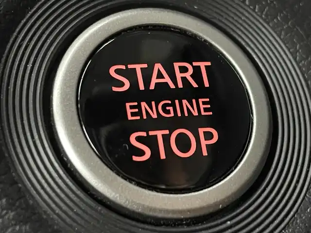 三菱 ｅＫクロススペース T プラスエディション 滋賀県 2022(令4)年 3.2万km シルキーホワイト KENWOOD9型ナビ/(Bt/フルセグ/CD/DVD)/両側電動スライドドア/全方位カメラ/ETC/衝突軽減ブレーキ/車線逸脱防止機能/先行車発進告知/標識認識/ふらつき警報/MI-PILOT/・アダプティブクルーズコントロール/・レーンキープアシスト/ダウンヒルアシスト/前後ドライブレコーダー/電動パーキング/シートヒーター/LEDオートライト/オートハイビーム/フォグ/リアサーキュレーター/パドルシフト