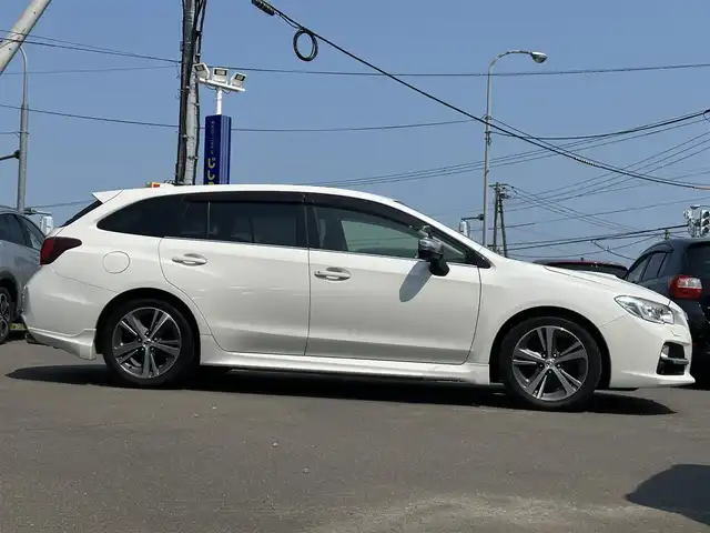 スバル レヴォーグ 1．6GT アイサイト 道北・旭川 2016(平28)年 8.2万km クリスタルホワイトP (株)IDOMが運営する【じしゃロン旭川店】の自社ローン専用車両になります。こちらは現金またはオートローンご利用時の価格です。自社ローンご希望の方は別途その旨お申付け下さい/　/・純正ナビ(CD/DVD/SD/BT/フルセグ)/・ETC/・サイドビューモニター/・アイサイト/・クルーズコントロール/・パドルシフト/・パワーシート/・フォグランプ/・プッシュスタート/・スマートキー2個/・取扱説明書