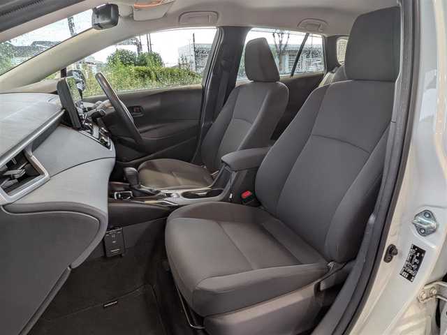 トヨタ カローラツーリング ハイブリッド G－X 栃木県 2020(令2)年 12.6万km スーパーホワイトⅡ (株)IDOMが運営する【じしゃロン宇都宮店】の自社ローン対象車両になります。こちらは現金またはオートローンご利用時の価格です。自社ローンご希望の方は別途その旨お申付け下さい/4WD/純正ディスプレイオーディオ/衝突軽減システム/レーンキープアシスト/ETC/バックカメラ/電子パーキング/オートホールド/スマートキー/プッシュスタート
